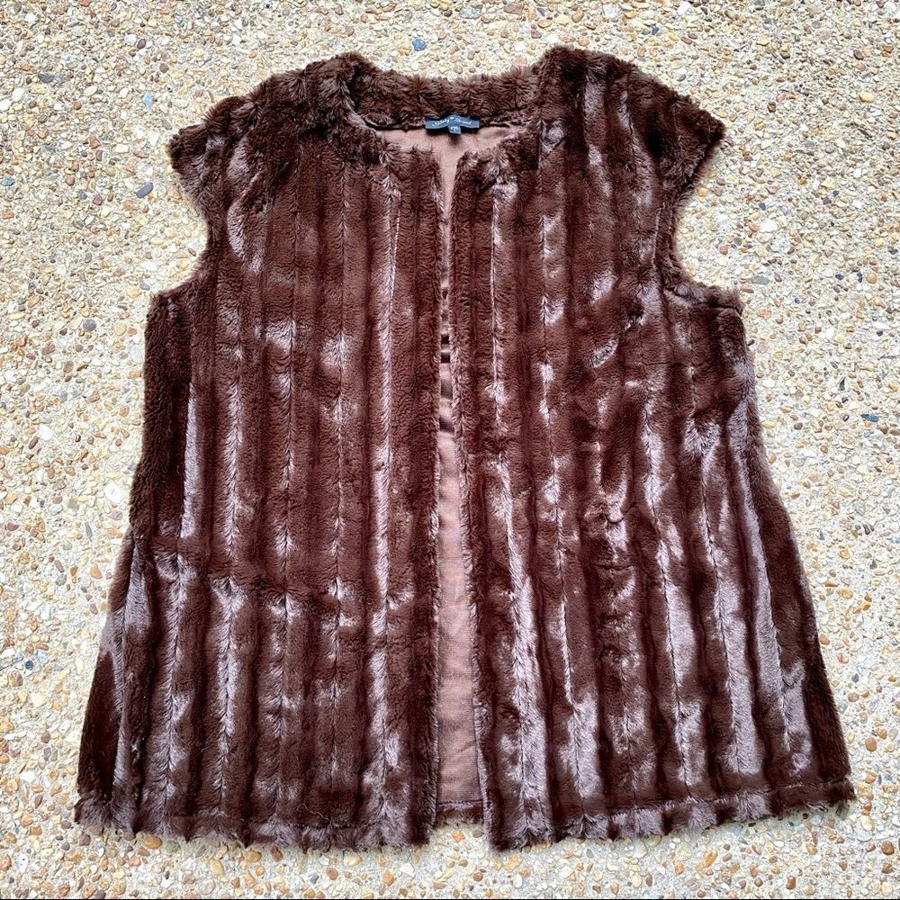 Slinky Brand Brown Faux Fur Vegan Vest Size Large